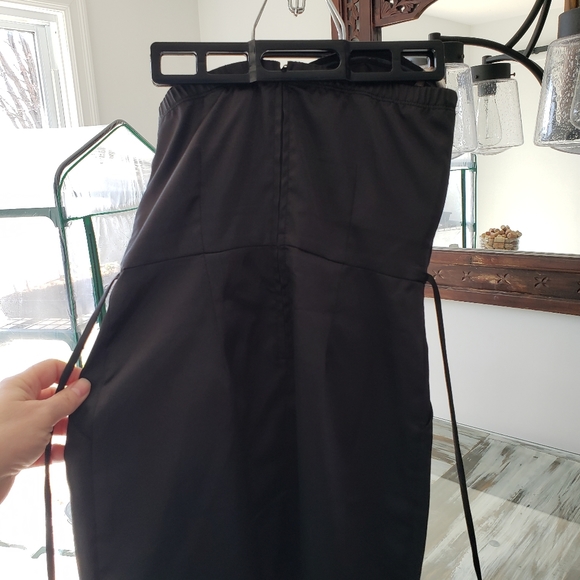 Strapless satin mini dress - Picture 3 of 6